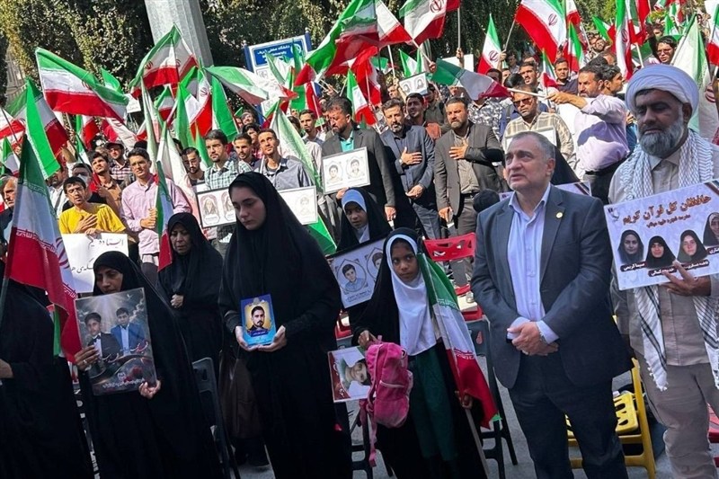 پرچم، آرمان مشترک ما برای ساخت ایران است / اخبار سیاسی روز , اخبار حوزه علمیه و دانشگاه