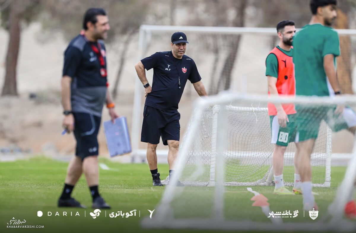 پرسپولیس و چالش نفوذ؛ ضرورت تنوع تاکتیکی برای عبور از سد دفاعی حریفان / پرسپولیس , لیگ برتر , تنوع تاکتیکی , شکستن دفاع , نفوذ