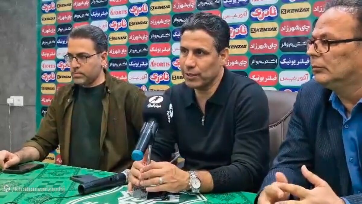 حواشی پیرامون داوری دیدار استقلال و پرسپولیس: ادعای خطای هند پنالتی و واکنشها / دربی تهران , استقلال , پرسپولیس , داوری , خطای هند