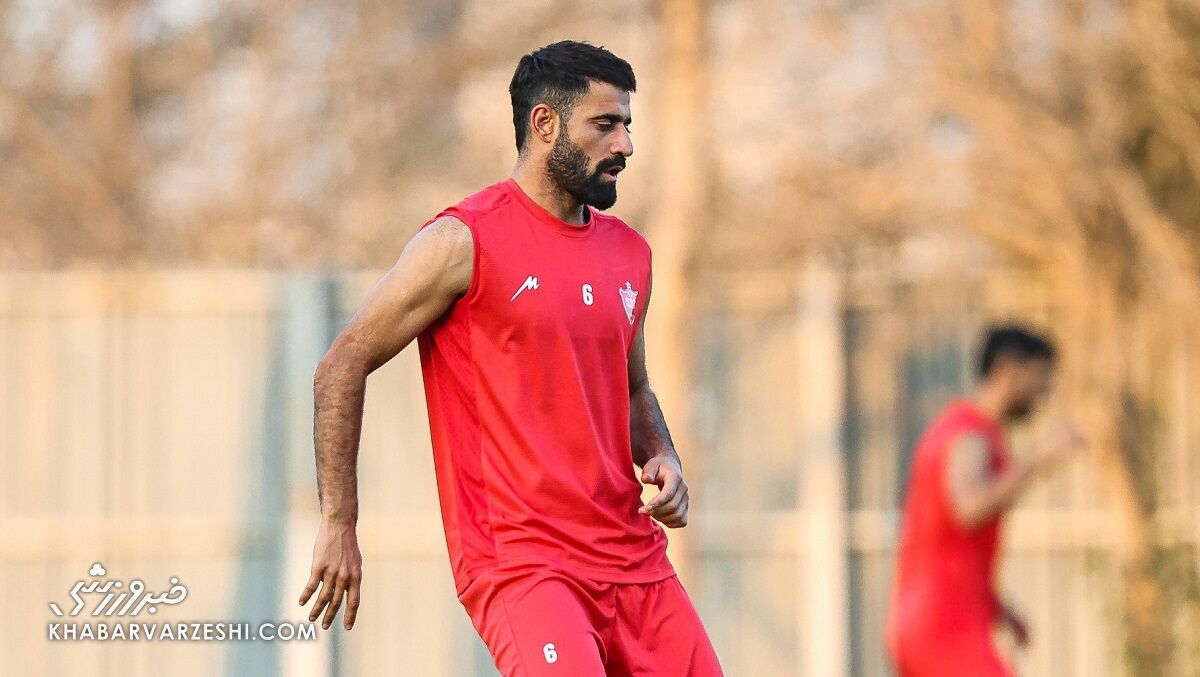وضعیت مبهم کنعانیزادگان برای بازی با مس شهربابک؛ آیا مدافع پرسپولیس راهی تهران میشود؟ / پرسپولیس , محمدحسین کنعانیزادگان , لیگ برتر , فوتبال , مصدومیت