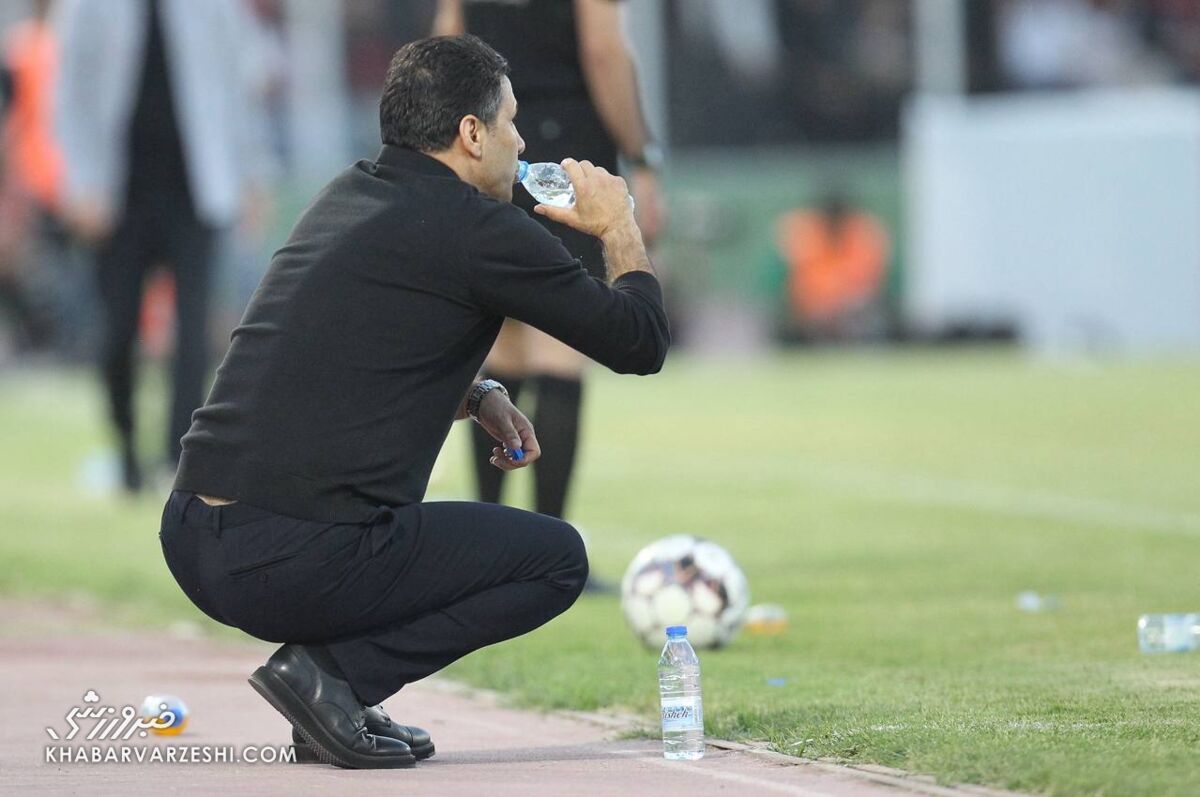 پرسپولیس صدرنشین شد اما دو امتیاز حیاتی را در خرمآباد از دست داد؛ چرا تارتار تعویضها را دیر انجام داد؟ / پرسپولیس , مهدی تارتار , لیگ برتر , صدرنشینی , خیبر خرمآباد