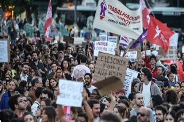 موج اعتراضات به گرانی در اروپا، پرتغالیها را هم به خیابان آورد