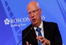 دمیتریف:توافق بر سر گازوئیل نشاندهنده همکاری اقتصادی مسکو-واشنگتن است