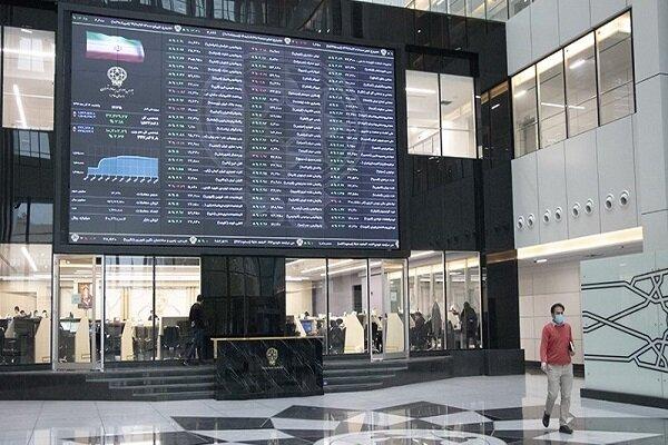 صنعت بانکداری؛ پیشتاز بورس با بازدهی ۹۵ درصدی در نیمه اول سال / بازدهی صنعت بانک , شاخص کل بورس , بازار سرمایه , تحلیل سهام , صنعت بانکداری
