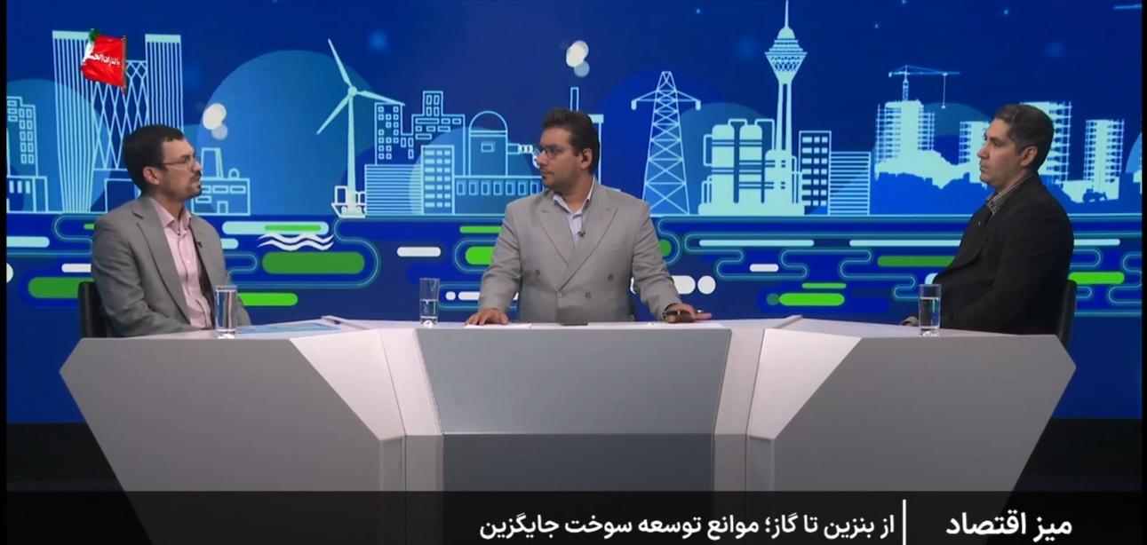 روند افزایشی مصرف CNG و کاهش ۱۰ میلیون لیتری بنزین در کشور / مصرف سوخت , CNG , بنزین , جایگاه سوخت , خودروهای دوگانهسوز