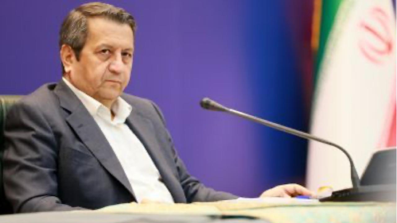 رشد ۲۰.۷ درصدی نقدینگی در نیمه نخست سال/ تأکید بر مدیریت بازار ارز / نقدینگی , بانک مرکزی , رشد اقتصادی , مدیریت بازار ارز , تورم