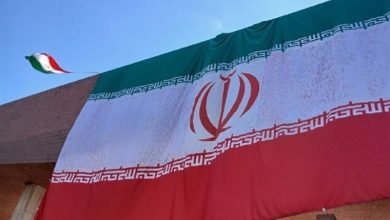 ابرپرچم ایران در سردر دانشگاه شریف به اهتزاز درآمد / اخبار سیاسی روز , اخبار حوزه علمیه و دانشگاه