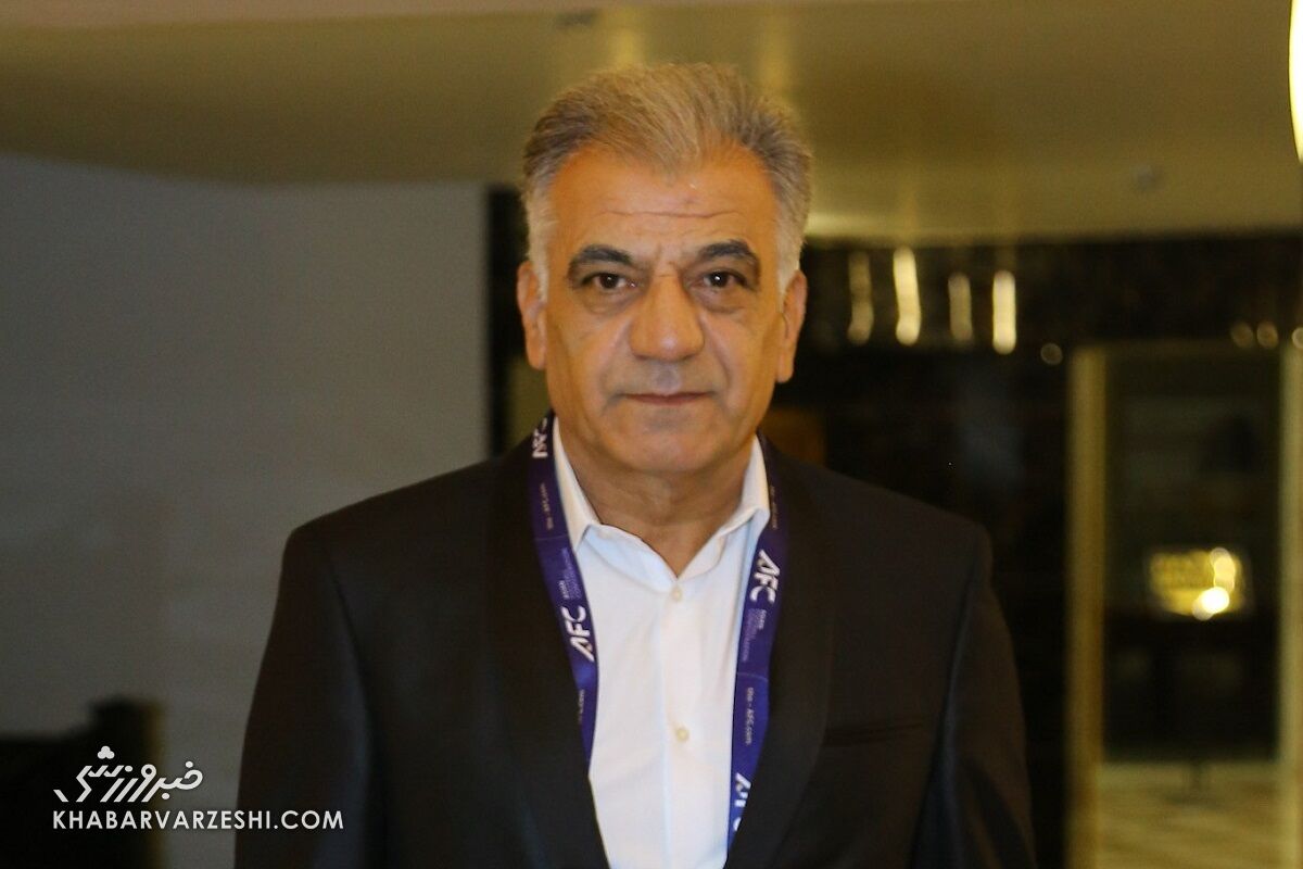 خاطرهبازی بیژن طاهری از پرتماشاگرترین دربی آسیا و پاداش ۱۰ هزار تومانی / دربی تهران , استقلال , پرسپولیس , بیژن طاهری , فوتبال ایران