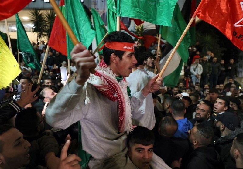 היום ה-51 של "סערת אלאקצא" | היום השלישי להפסקת האש בעזה/ חילופי 39 אסירים פלסטינים עם 13 אסירים ציונים בסבב השני של חילופי שבויים