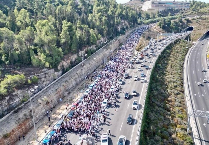 התכנסות של אלפי ציונים לסיום המלחמה וההרוגים בעזה