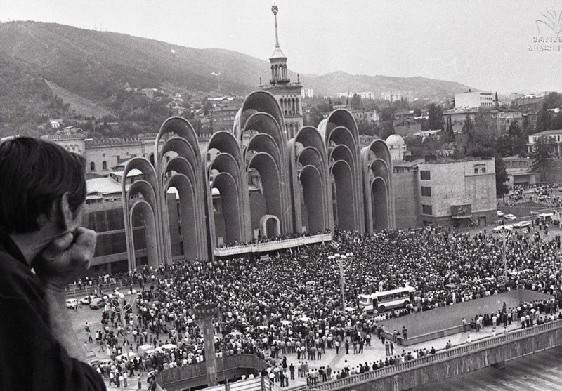 גאורגיה מבפנים היסוד של מהפכת הצבע הראשונה – חלק ראשון