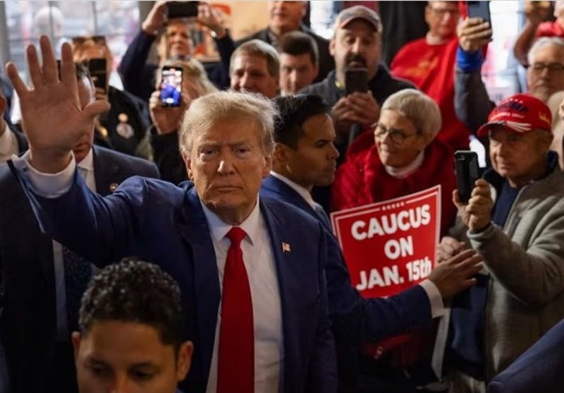 טראמפ: אם אהיה נשיא, לא אהיה דיקטטור אלא ביום הראשון