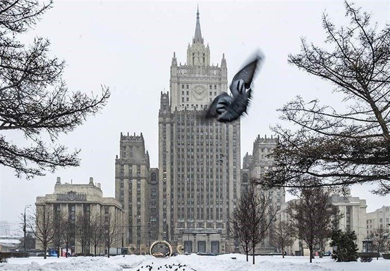 מוסקבה: ההחלטה של לונדון להמשיך לתמוך באוקראינה נוגדת את האינטרסים של בריטניה עצמה