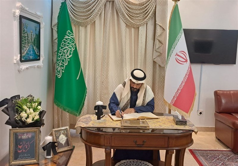 הוקרה לזכר חללי אירוע הטרור בקרמן על ידי שגרירות איראן בריאד