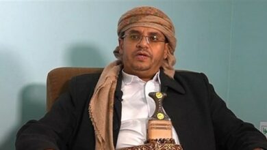 הפקיד התימני דחה את "הטענות המזויפות" של אמריקה לגבי איראן