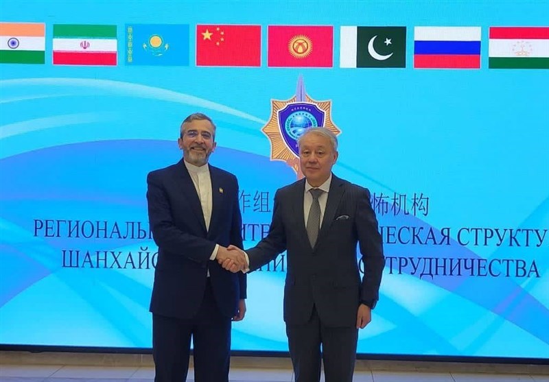 באגרי: הדרך האנושית היחידה היא רב-צדדיות