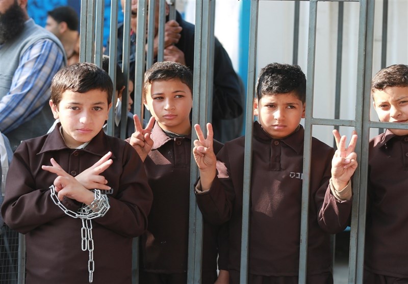 העינויים הבלתי אנושיים של הציונים נגד ילדי האסירים הפלסטינים