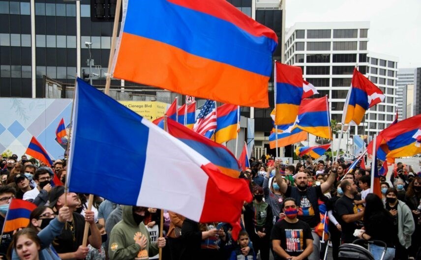 کشور "ارمنستان" , کشور روسیه , کشور فرانسه , کشور یونان ,