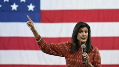 ניקי היילי פרשה מהמירוץ עם טראמפ על ידי השעיית מסע הבחירות שלה