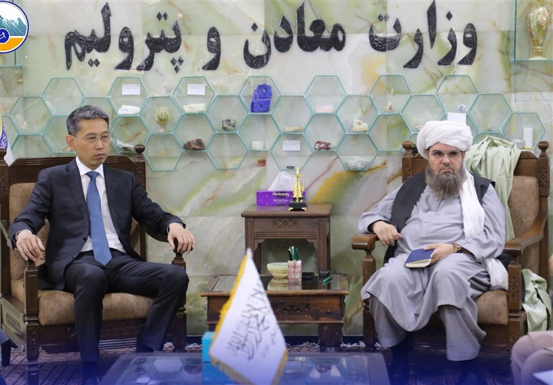 סין בונה 20 בארות חדשות בשדה הנפט אמו