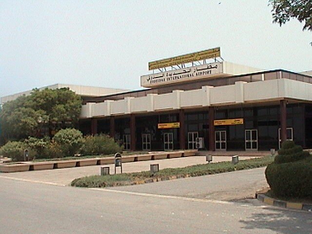 תקיפה אמריקאית ובריטית על נמל התעופה אל-חודידה בתימן