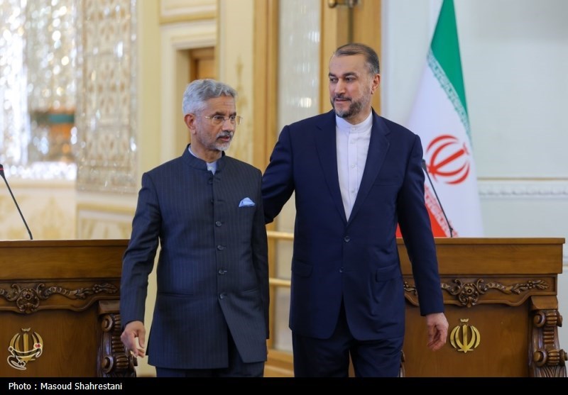 אנו עוקבים אחר פרטי הספינה שנתפסה