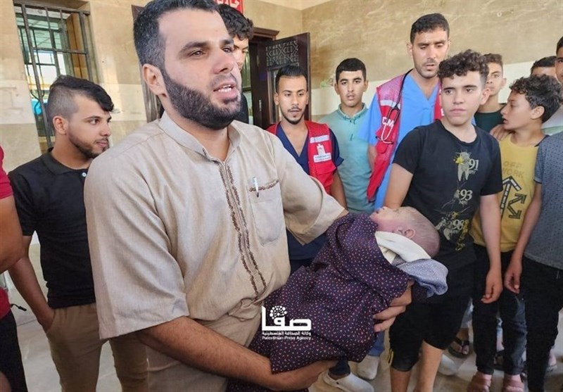 הכובשים הציוניים תקפו את הפליטים הפלסטינים