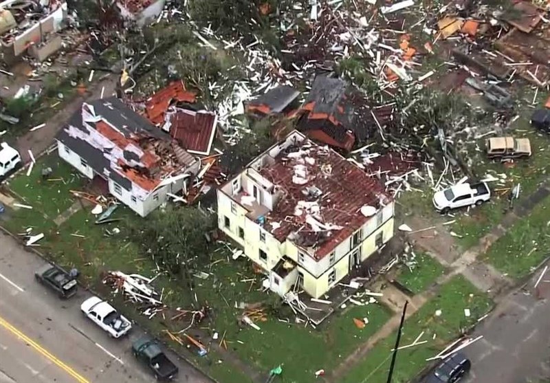 טורנדו באוקלהומה מותיר 3 הרוגים