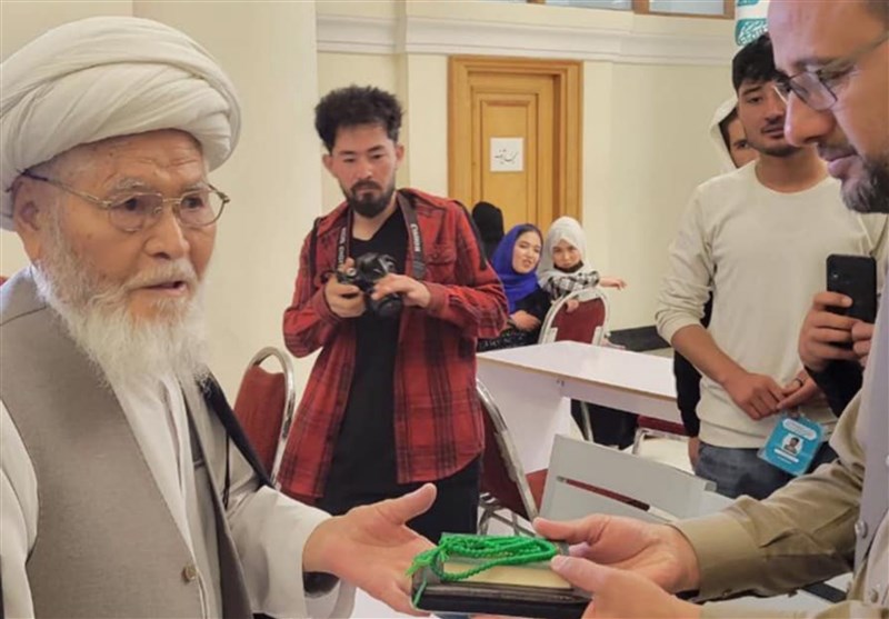 Ayatollah Salehi: הקוראן צריך להיות מרכז כל הפעילויות