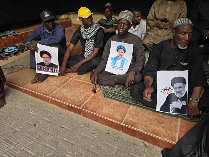 عزاداری مردم نیجریه برای رئیسجمهور شهید ایران+ فیلم و عکس