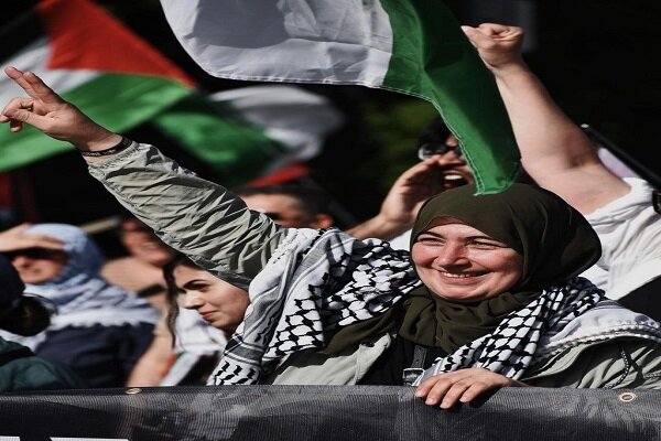 הפגנה של אנשים קנדים בתמיכה בעזה + תמונות