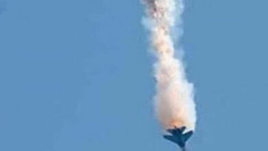 התרסקות מטוס קרב אמריקאי מתקדם ליד בסיס אווירי