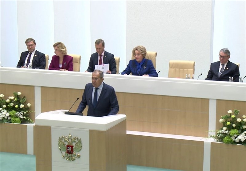 לברוב: רוסיה מוכנה להילחם במערב בשדה הקרב