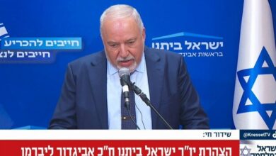 ליברמן מתכונן להפיל את הקבינט הישראלי