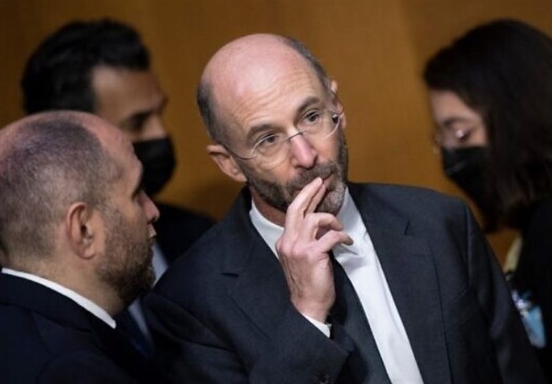 משרד החוץ האמריקאי ממשיך לכסות על השעייתו של רוברט מלי