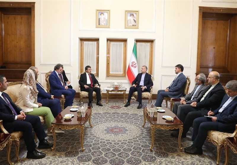 פגישת המשלחת הפרלמנטרית הטורקית עם אמיר עבדולהיאן