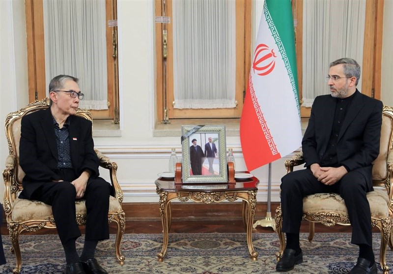 פגישת שליח שר החוץ של סינגפור עם עלי באגרי