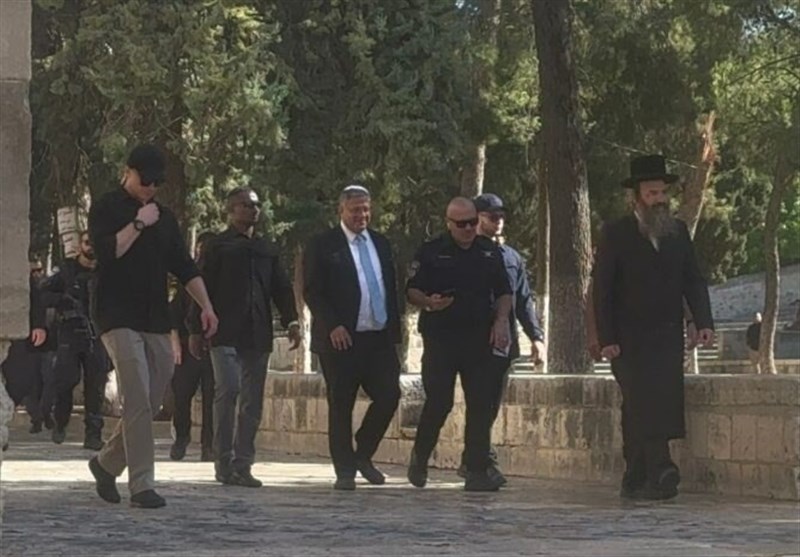 התקפת השר הפשיסטי של המשטר הציוני על מסגד אל-אקצא