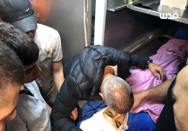 מות קדושים של כל בני 500 המשפחות הפלסטיניות במהלך מלחמת עזה