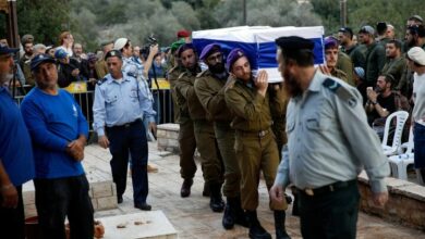 גילוי גופות 6 אסירים ציונים בעזה/לפיד וביקורת הרצוג על נתניהו