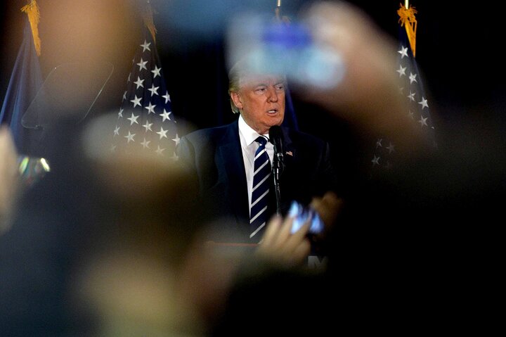 טראמפ: אמריקה נגועה בסמים/ יש צורך בביצוע גזר דין מוות