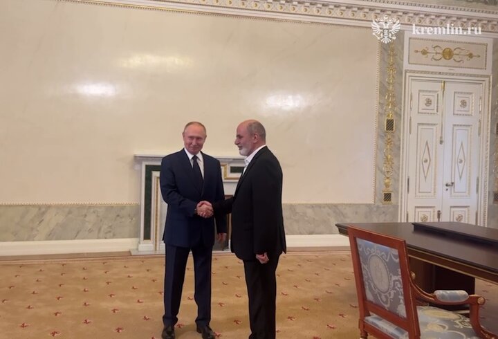 פגישה של פוטין עם אחמדיה בשולי פסגת הביטחון “BRICS” + סרט