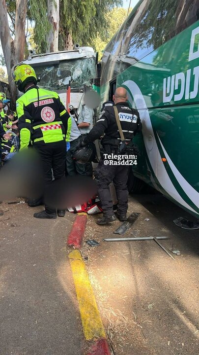 هلاکت ۶ نظامی و زخمی شدن ۵۰ نفر در نزدیکی پایگاه موساد در تلآویو