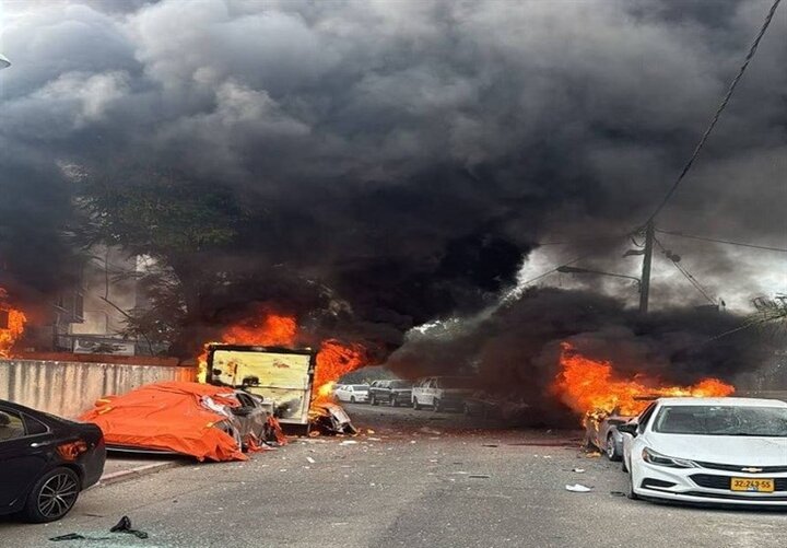 פיצוצים עזים הרעידו את “חיפה” ו”עכו”.