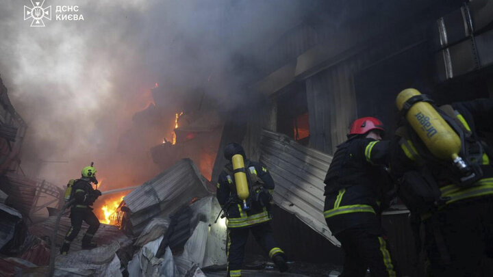 התקפת טילים רוסית על קייב; הפעלת פעולות טיסה בשמיים של פולין
