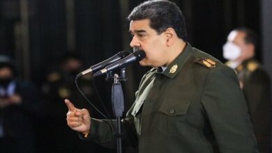 ניקולס מדורו טוען בפני בית המשפט בניו יורק: אני הנשיא הנבחר והחוקי של ונצואלה, אני שבוי מלחמה /ניקולס מדורו , ונצואלה , ארצות הברית , משפט , סמים