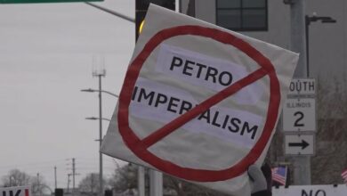 אזרחים בארצות הברית מוחים נגד הפעולה הצבאית בוונצואלה /ארצות הברית , ונצואלה , מחאות , דונלד טראמפ , ניקולאס מדורו