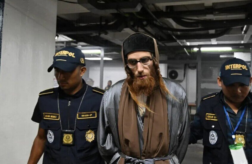 שערורייה מוסרית ומעצר רב יהודי במקסיקו בחשד לסחר בילדים ונישואים כפויים /מקסיקו , גואטמלה , סחר בבני אדם , כת יהודית , מעצר