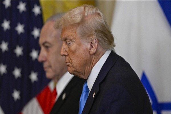 דונלד טראמפ זולג דמעות תנין עבור האיראנים - משתמשים זרים מגיבים לתעלוליו /דונלד טראמפ , איראן , המפרץ הפרסי , מחאות , יחסי חוץ