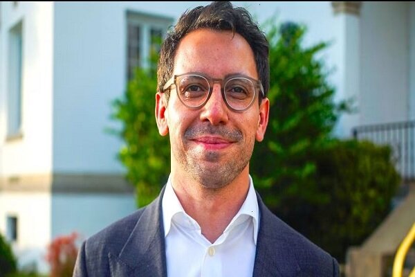 מועמד לראשות עיר בפלורידה תוקף: הסיוע האמריקאי לישראל הוא מעשה אווילי /ג'יימס פישבאק , פלורידה , סיוע אמריקאי , המשטר הציוני , פוליטיקה אמריקאית